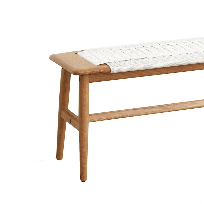 Banc de salle à manger en bois de chêne massif avec assise tressée, finition naturelle, pour chambre ou entrée.