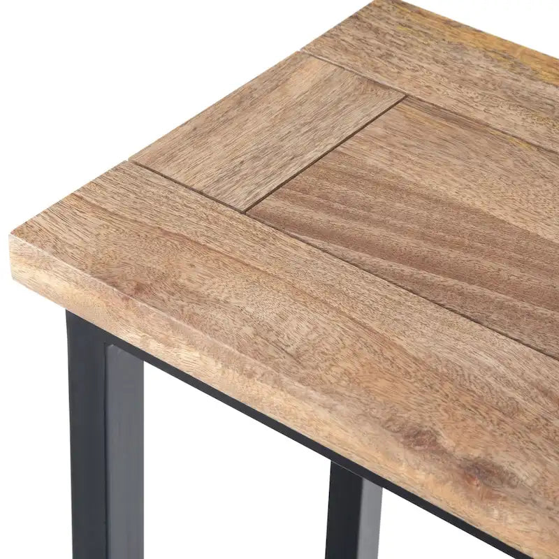 Table d'appoint industrielle en C avec piètement luge en métal et plateau en bois