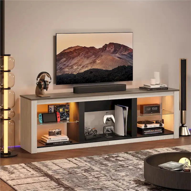 Meuble TV LED avec étagères en verre trempé, placard ouvert et éclairage RGB