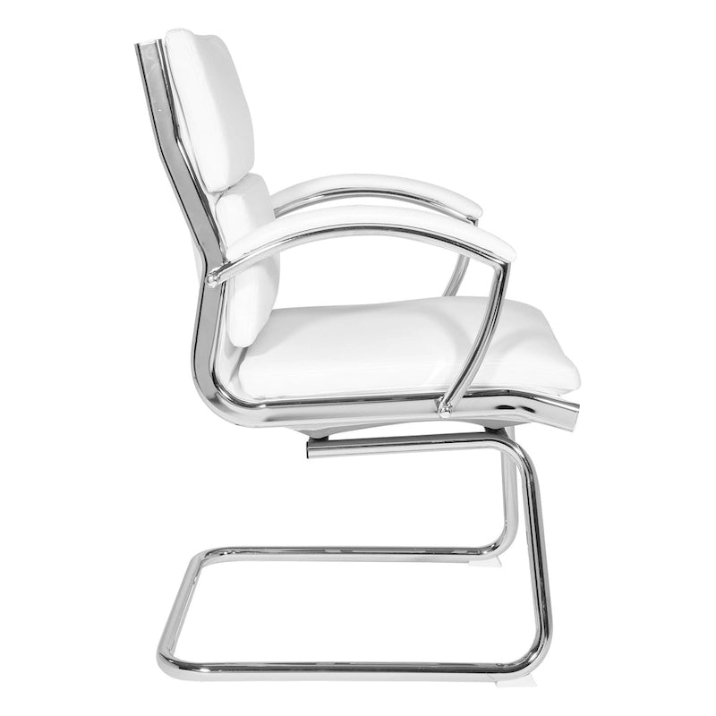 Fauteuil visiteur mi-dossier en similicuir avec accoudoirs rembourrés et piètement luge chromé