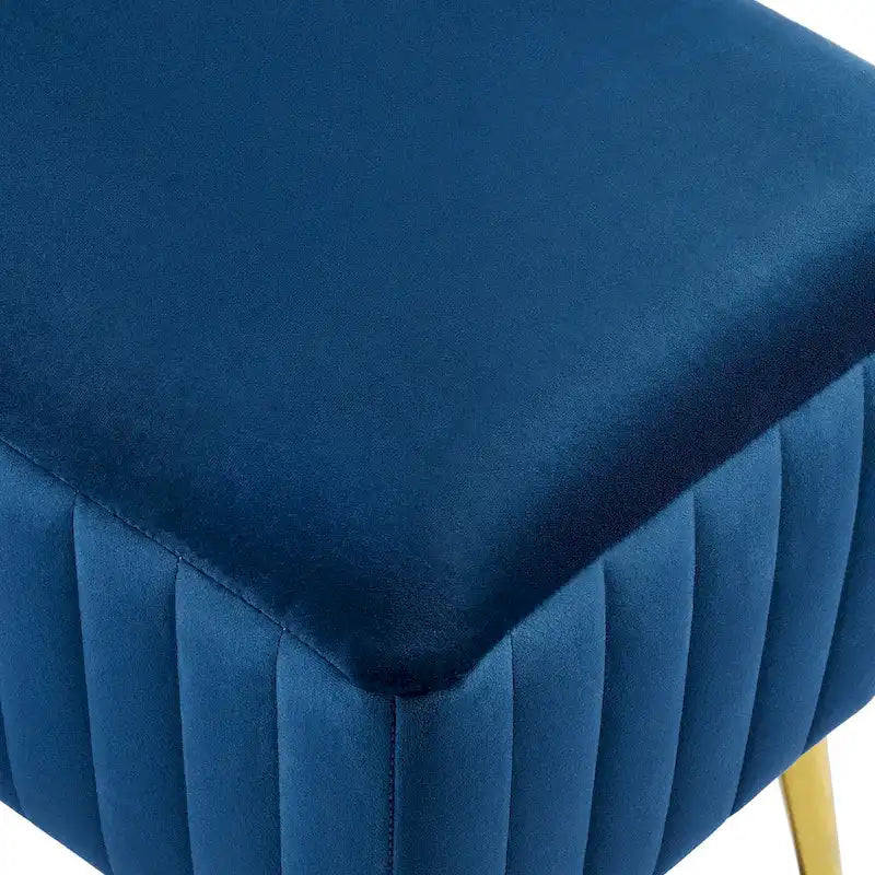 Banc rembourré en velours capitonné moderne avec pieds en métal doré