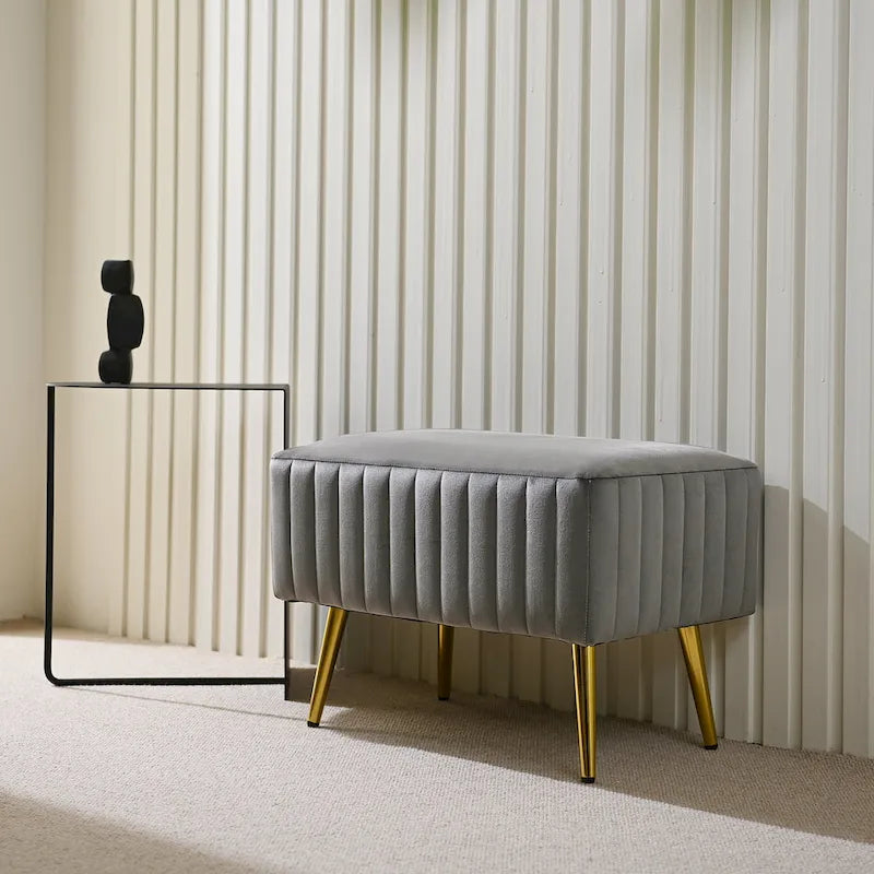 Banc rembourré en velours capitonné moderne avec pieds en métal doré