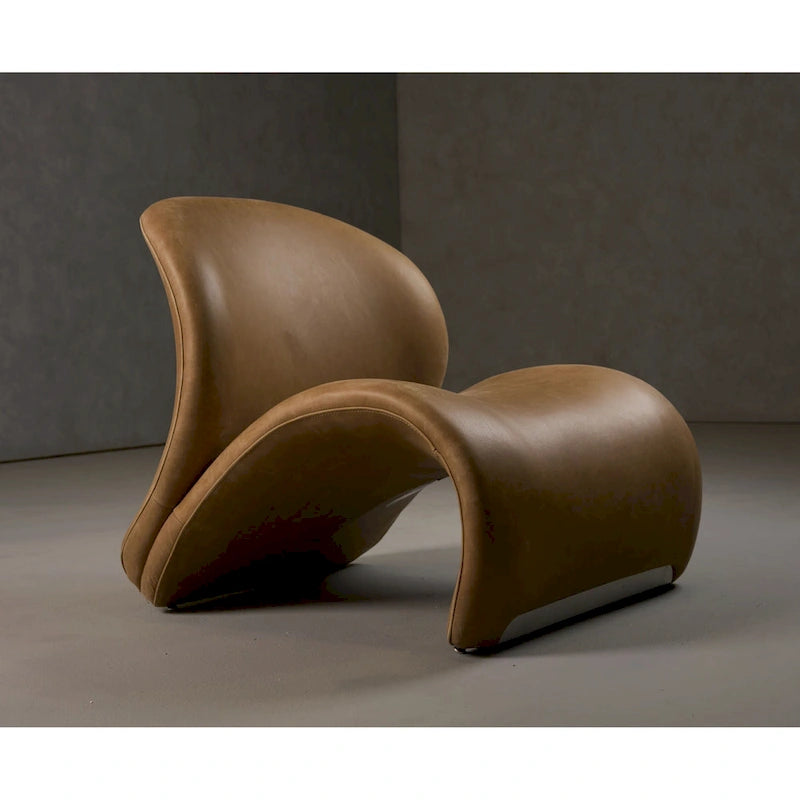 Fauteuil d'appoint incurvé en cuir véritable marron avec piètement en acier inoxydable